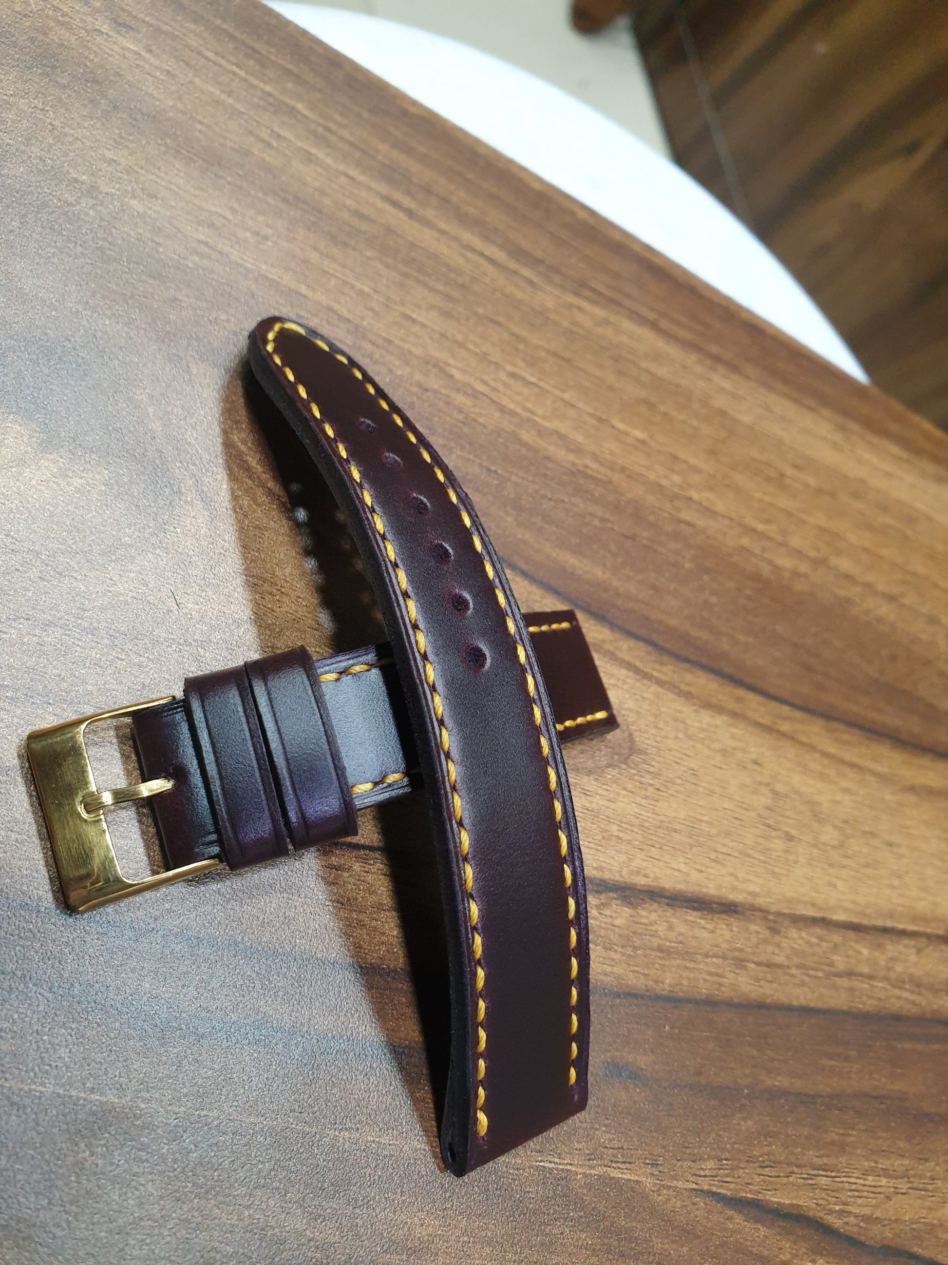 Indianleathercraft Handmade burgundy leather strap