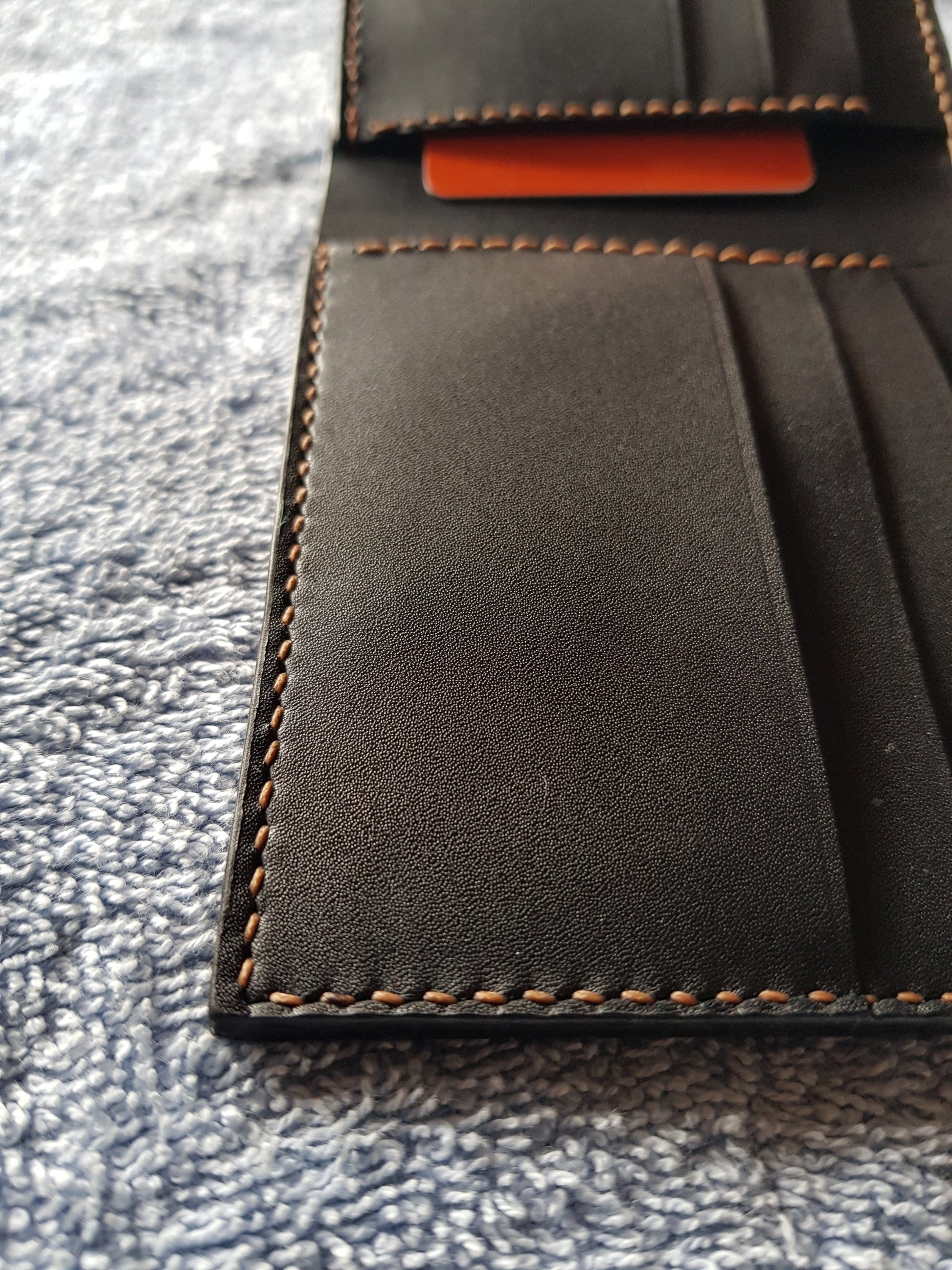 Black leather wallet - Indianleathercraft