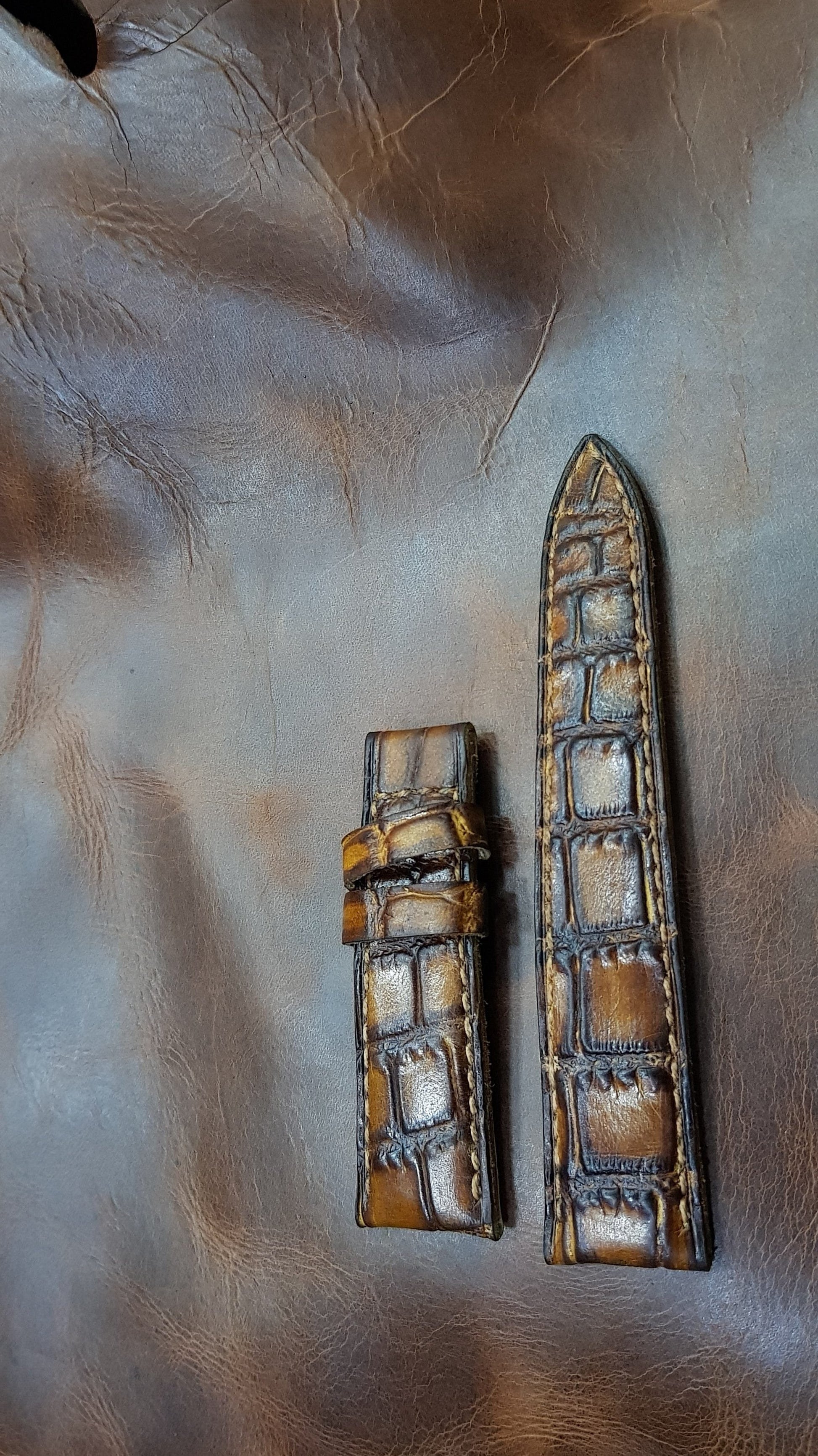 Indianleathercraft Handmade antique brown leather strap