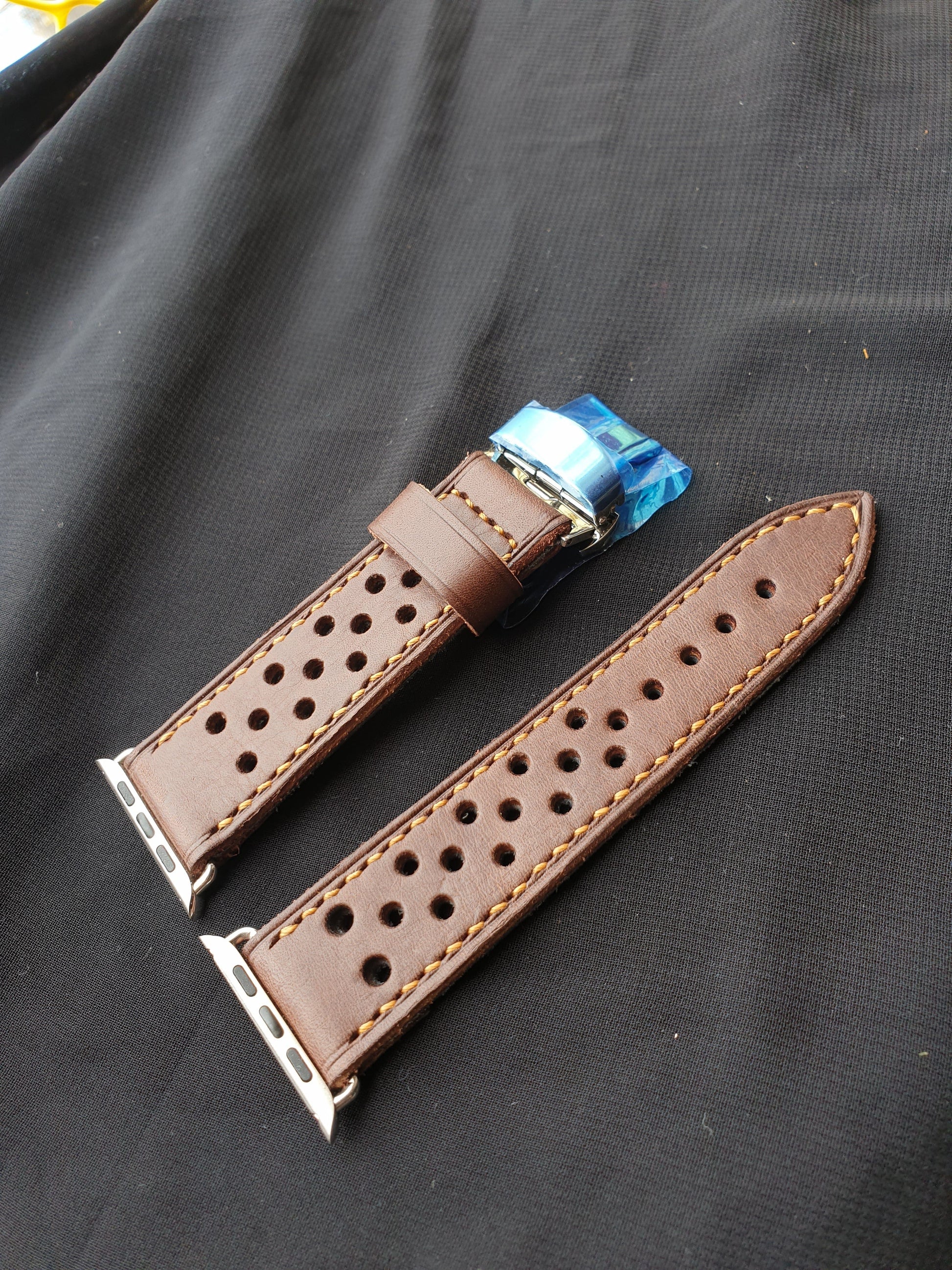 Indianleathercraft Handmade brown leather apple watch strap