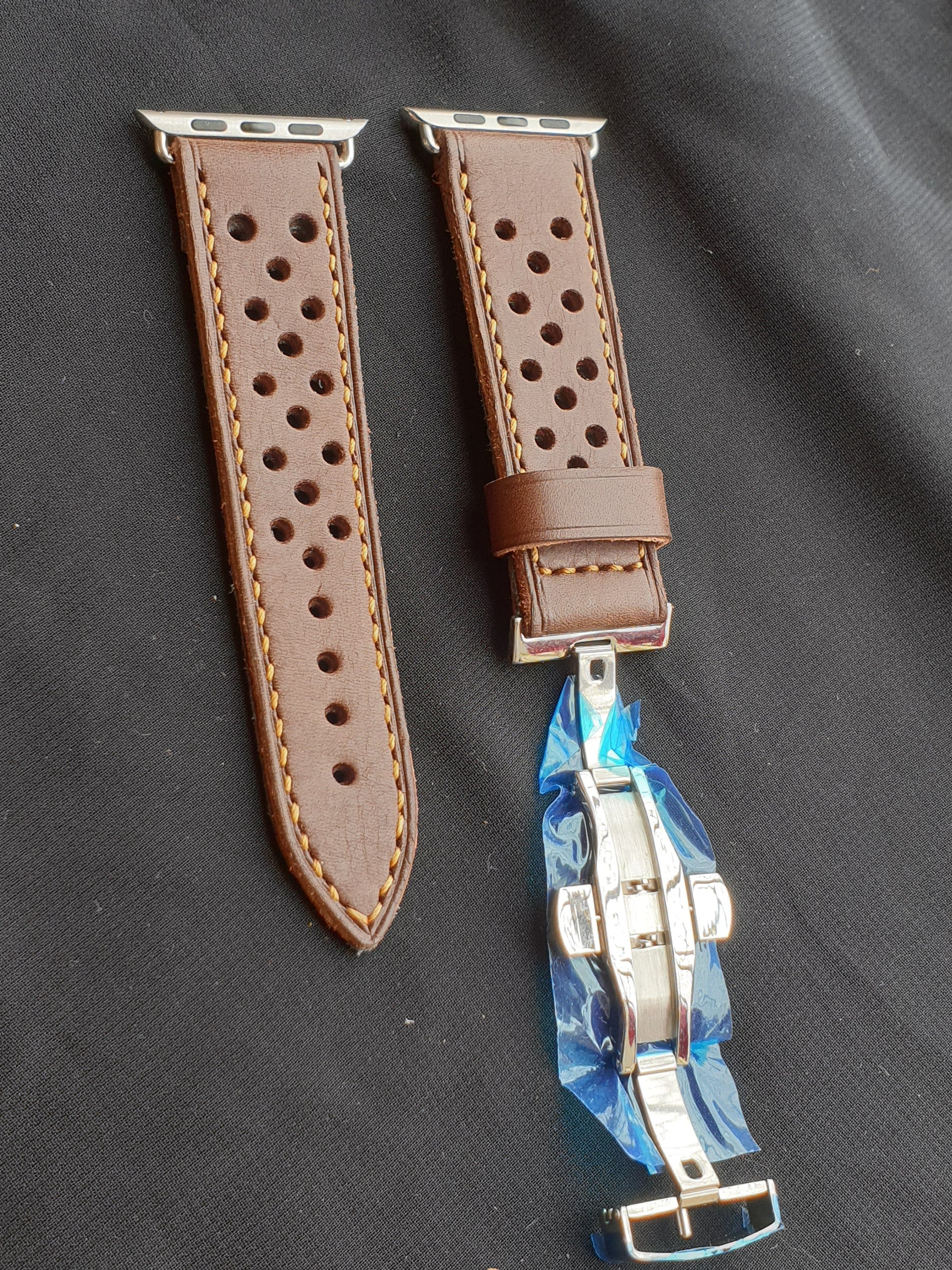 Indianleathercraft Handmade brown leather apple watch strap