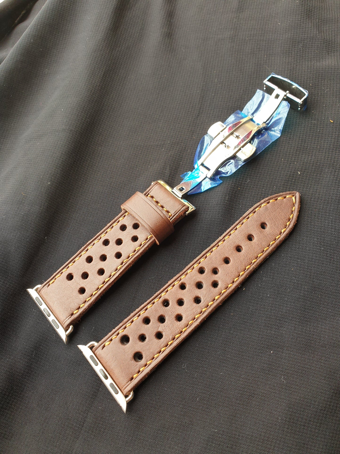 Indianleathercraft Handmade brown leather apple watch strap