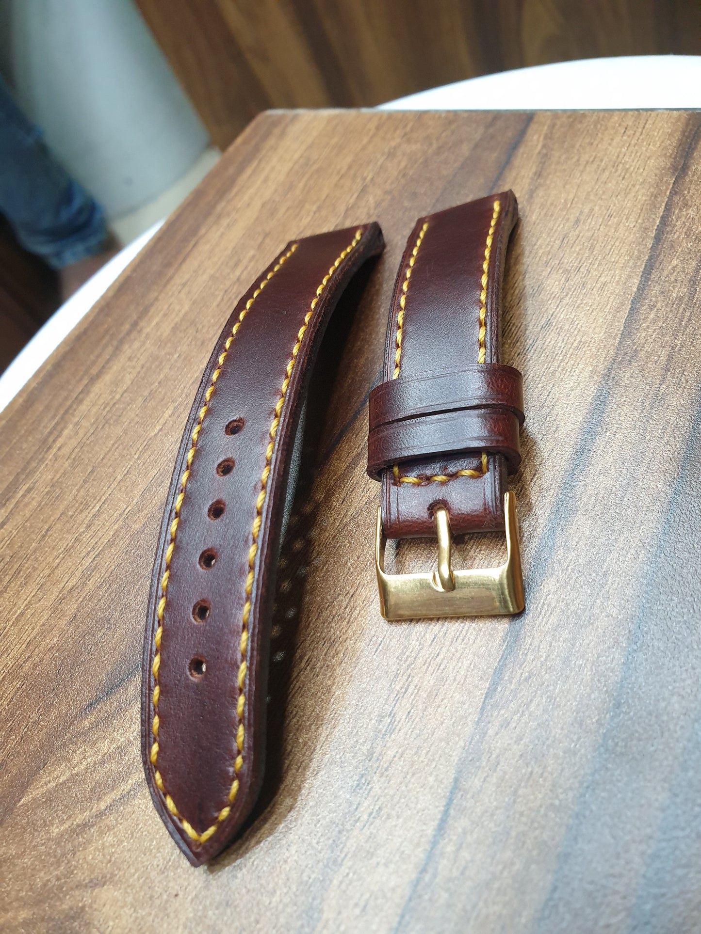 Indianleathercraft Handmade cherry red leather strap