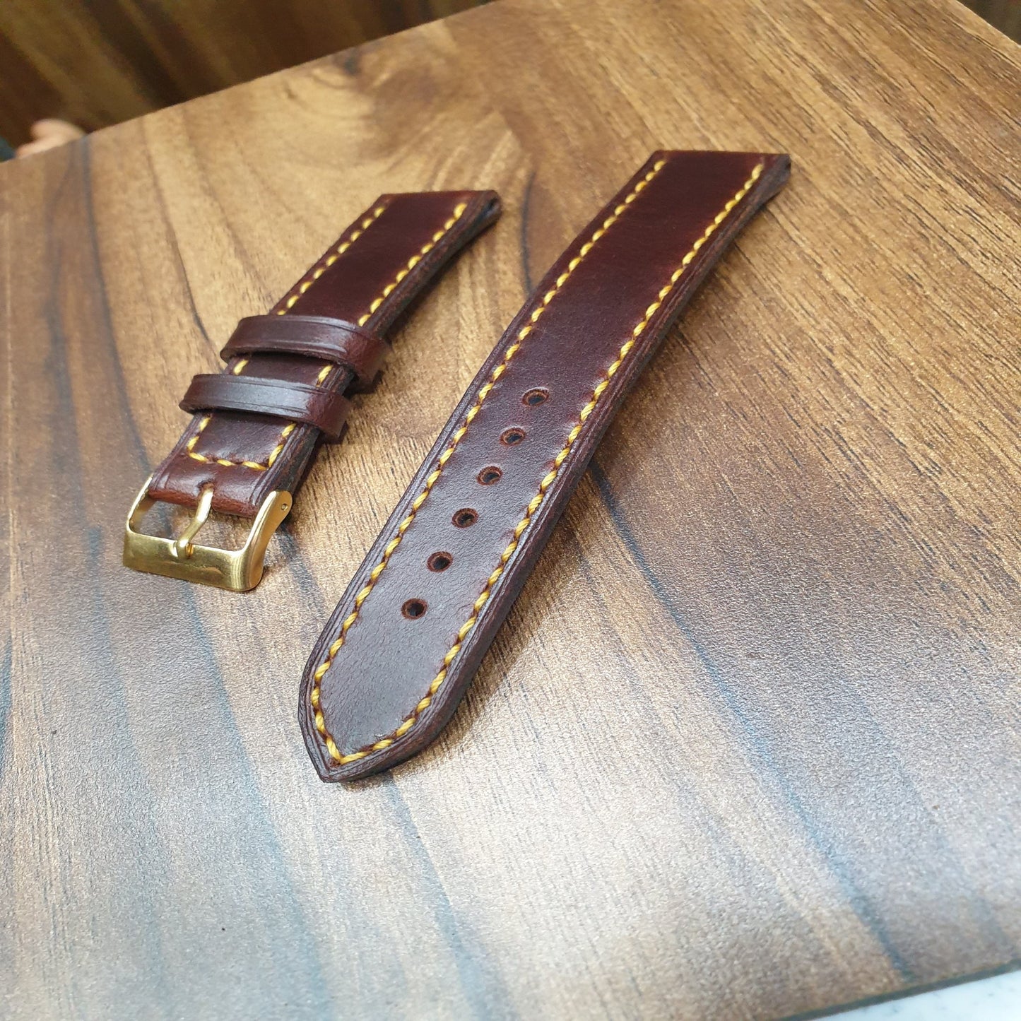 Indianleathercraft Handmade cherry red leather strap