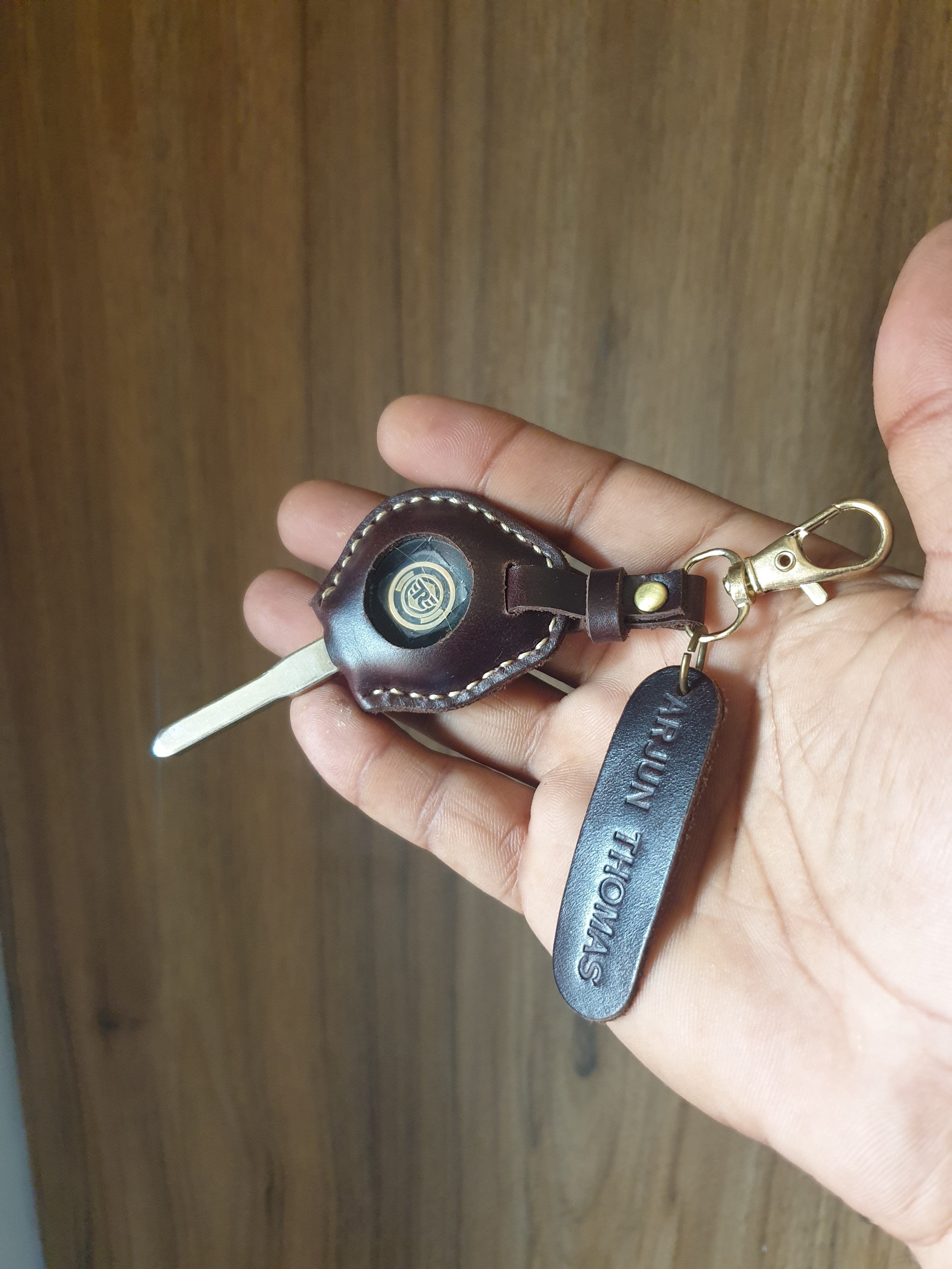 Royal enfield classic 350 key cover Indianleathercraft