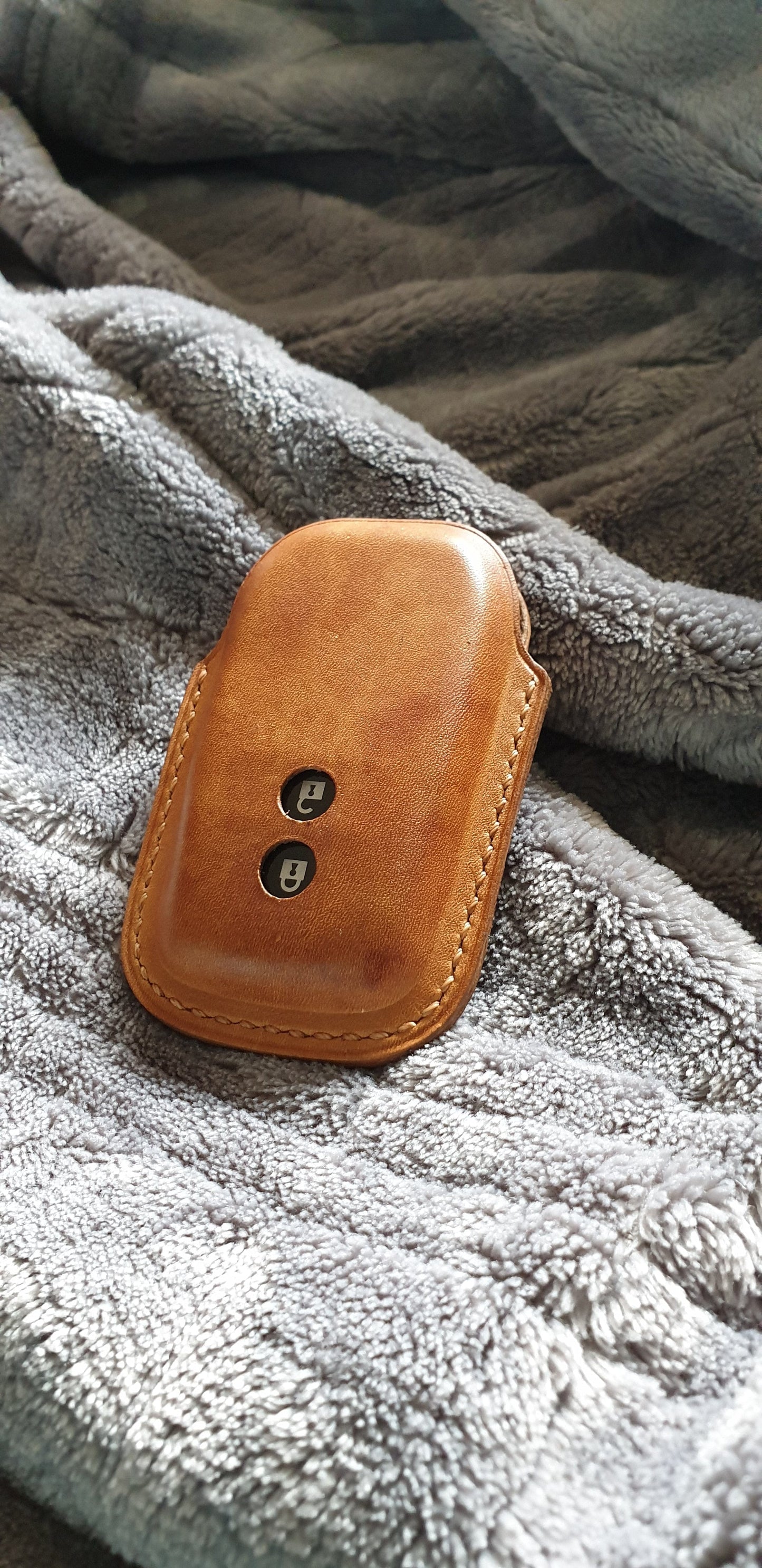 Toyota innova leather  case - Indianleathercraft